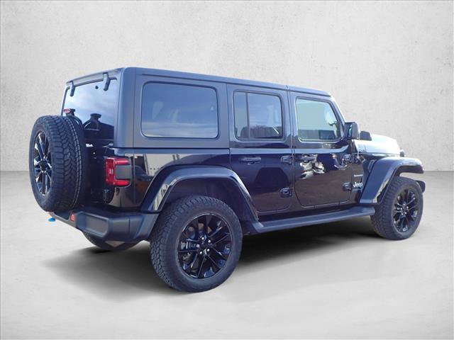 Used 2023 Jeep Wrangler Sahara w/ Cold Weather Group image 4