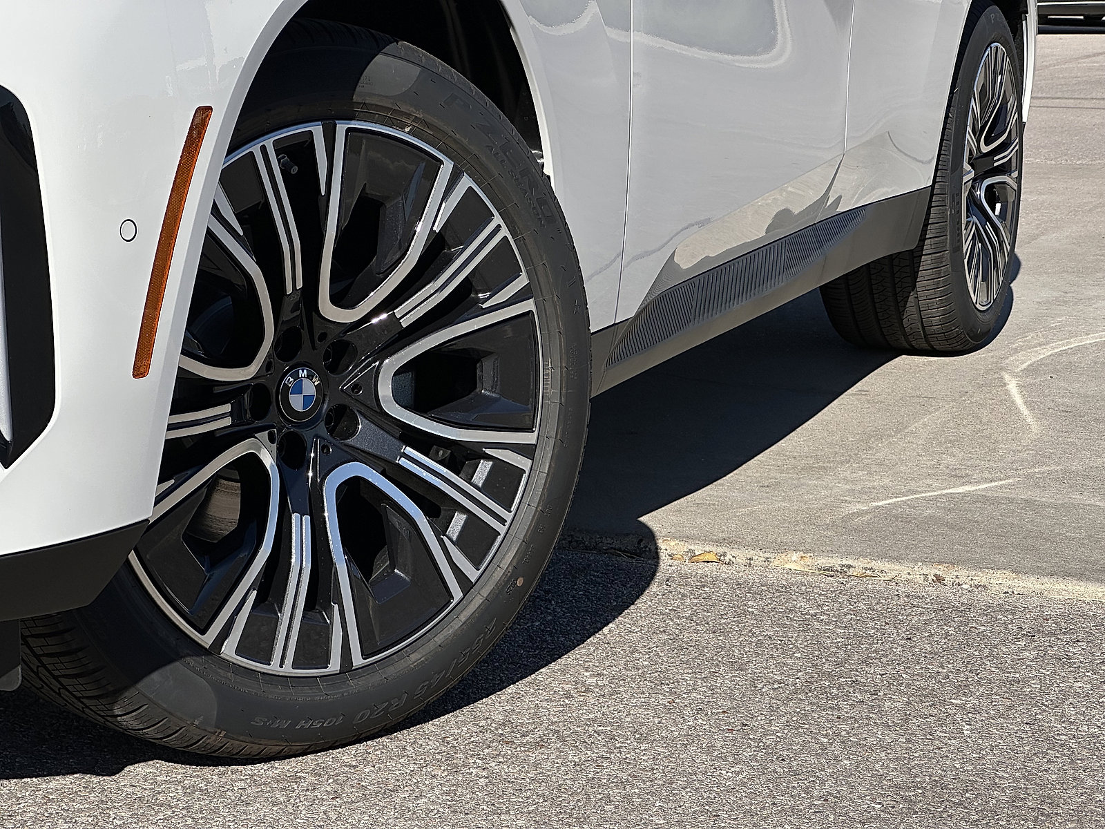 New 2026 BMW X3 xDrive30 w/ Premium Package image 3