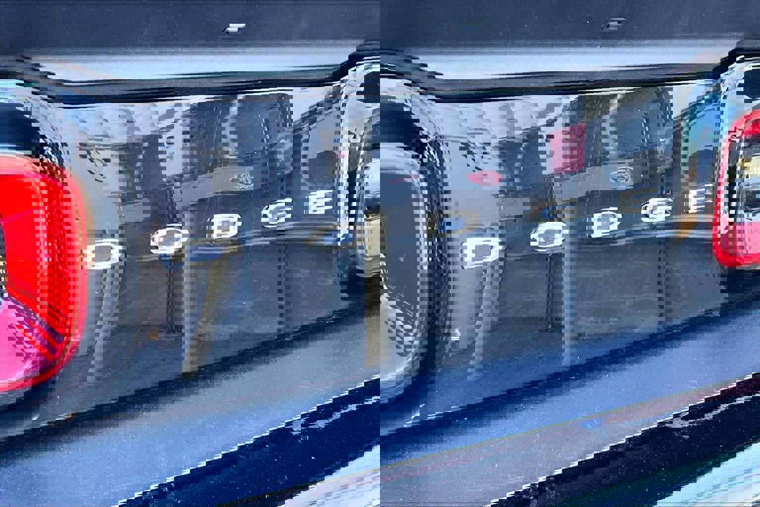 Used 2023 Dodge Challenger R/T Scat Pack image 31