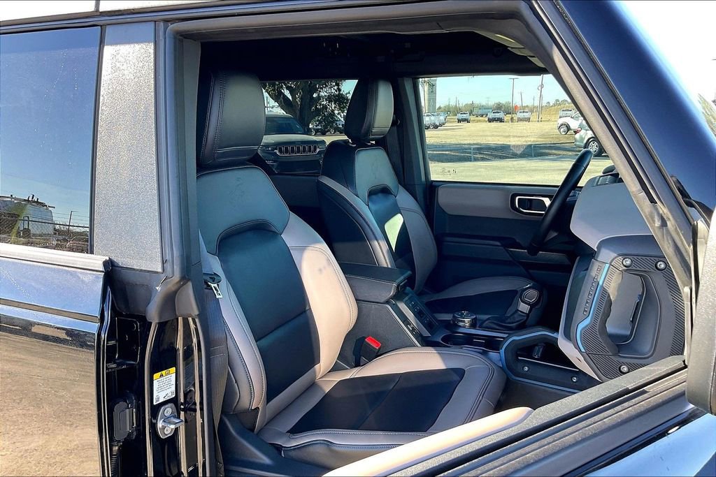 Used 2024 Ford Bronco Wildtrak image 28