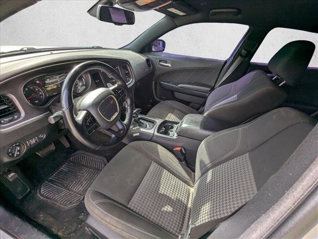 Used 2018 Dodge Charger R/T w/ Beats Audio Group RWD image 12