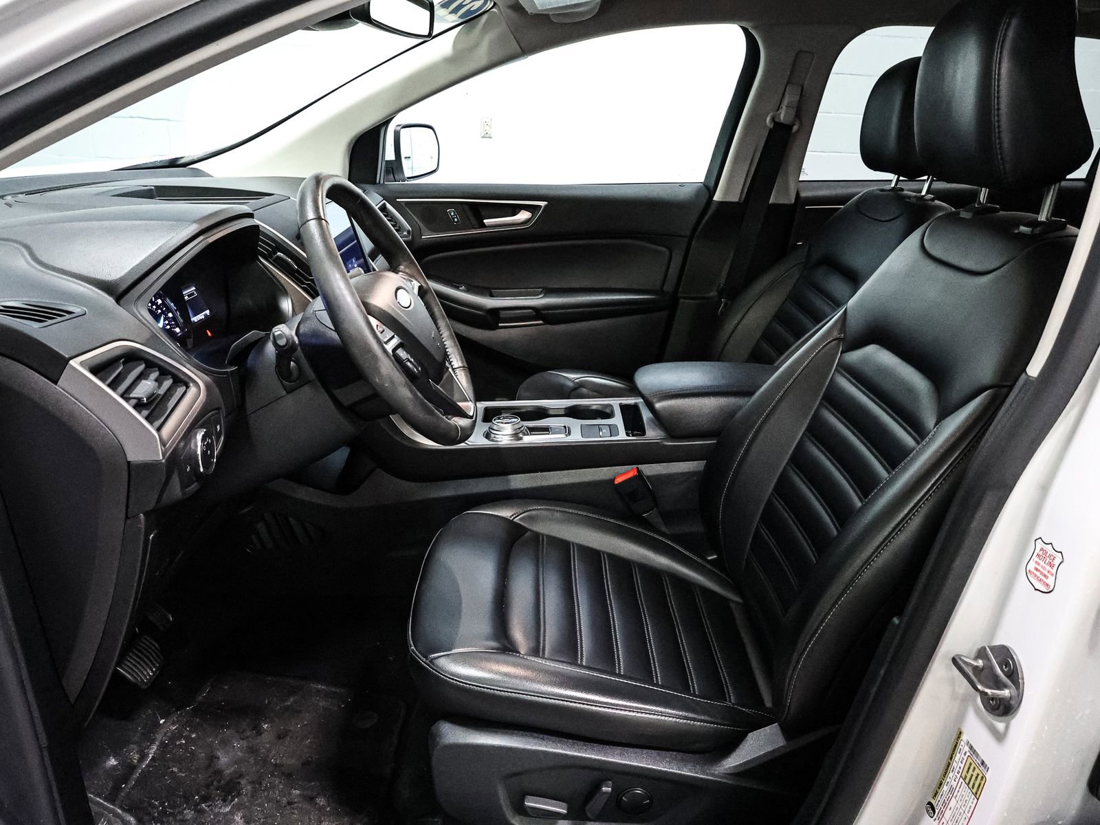 Used 2022 Ford Edge SEL image 22