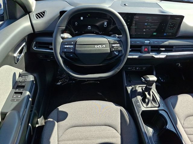 Used 2025 Kia K4 EX FWD image 10