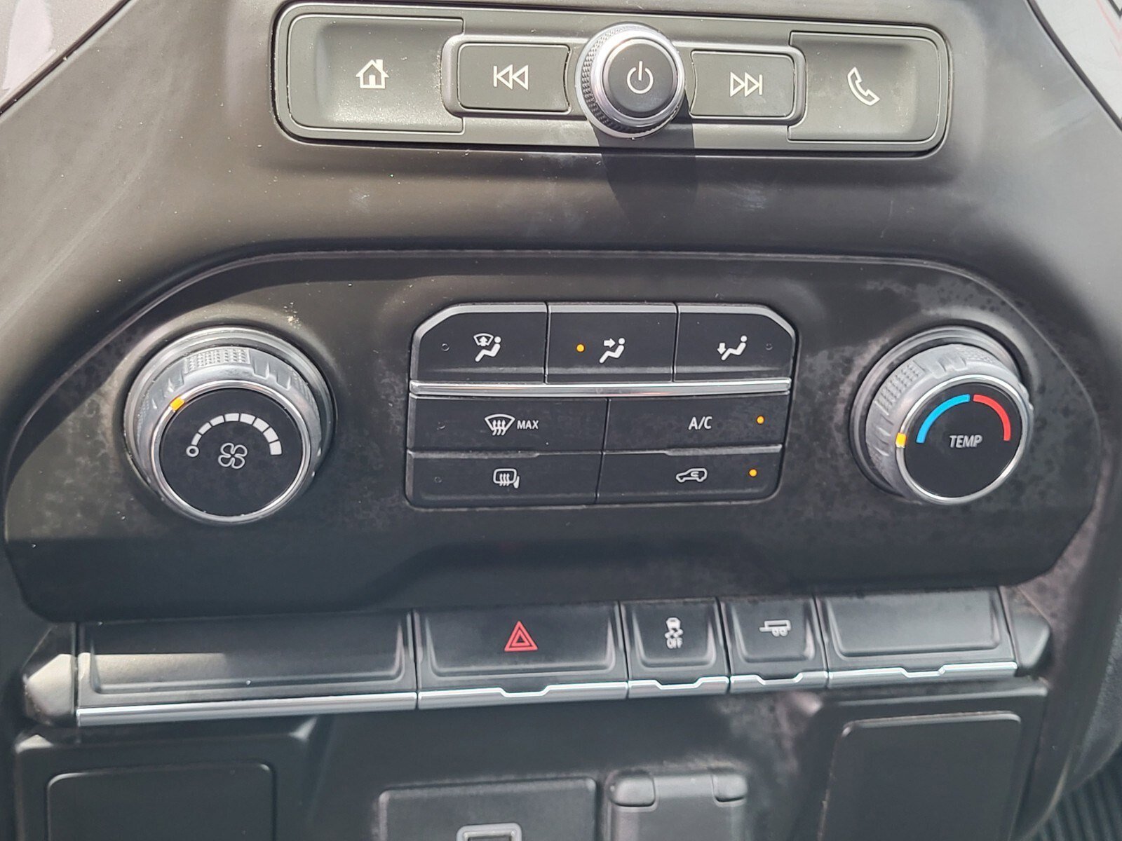 Used 2020 Chevrolet Silverado 1500 Custom w/ Infotainment Package image 22