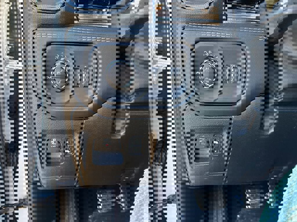 New 2026 RAM 1500 RHO image 18