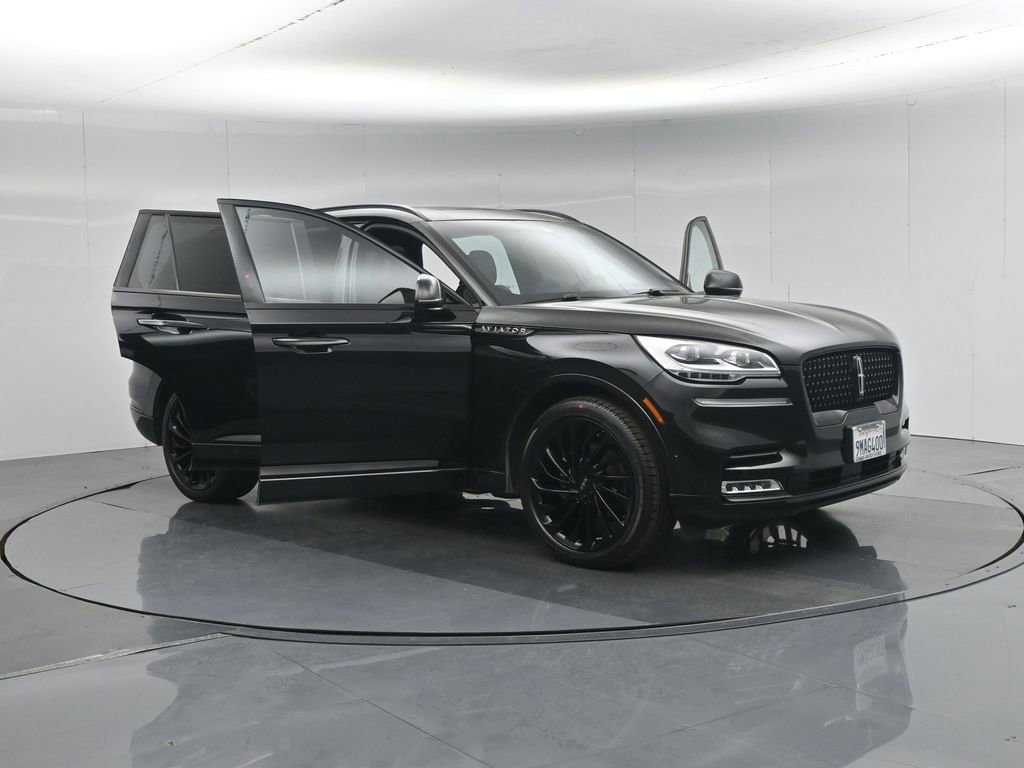 Used 2022 Lincoln Aviator Reserve w/ Equipment Group 201A AWD/4WD image 33