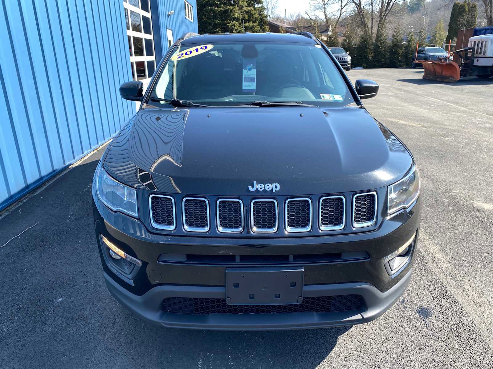 Used 2019 Jeep Compass Latitude w/ Popular Equipment Group AWD/4WD image 11