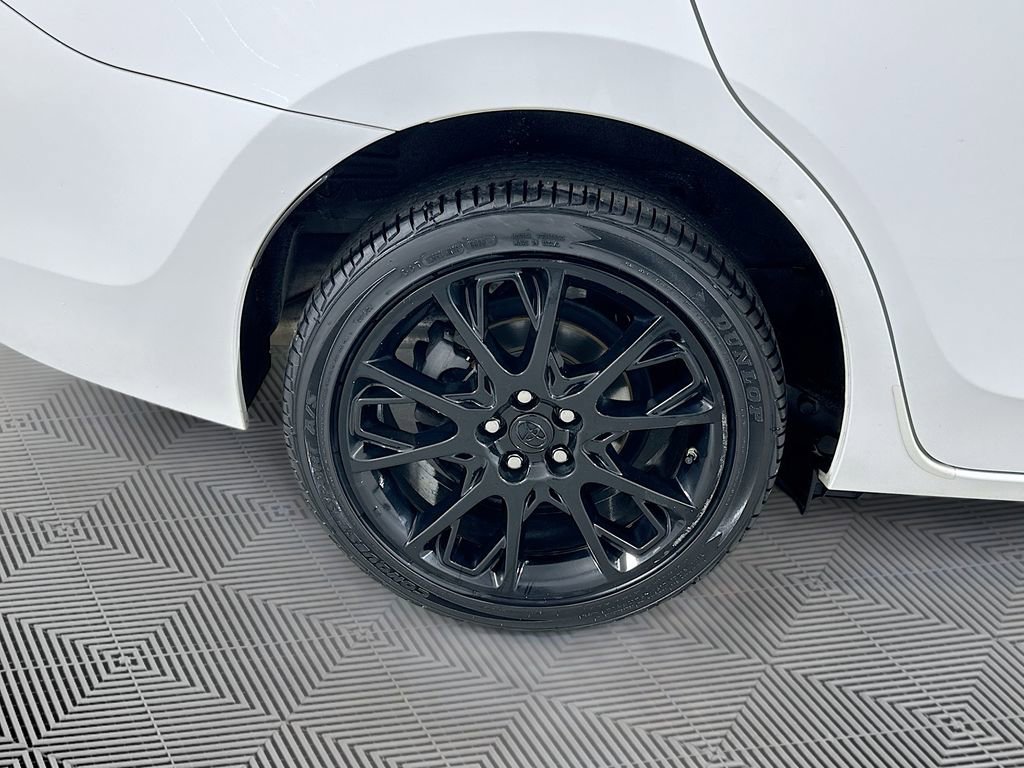 Used 2016 Toyota Corolla S Special Edition FWD image 27