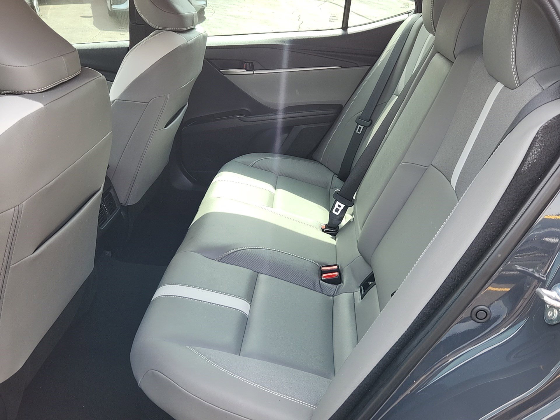 Certified 2025 Toyota Camry SE w/ Convenience Package image 23