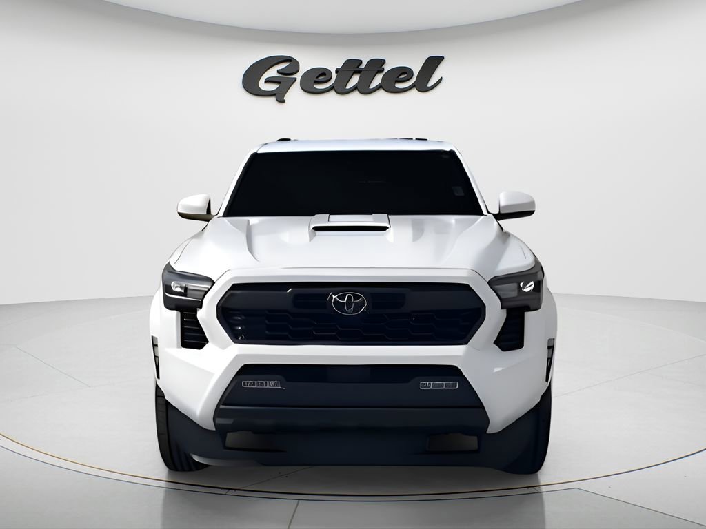 Used 2025 Toyota Tacoma TRD Sport image 3