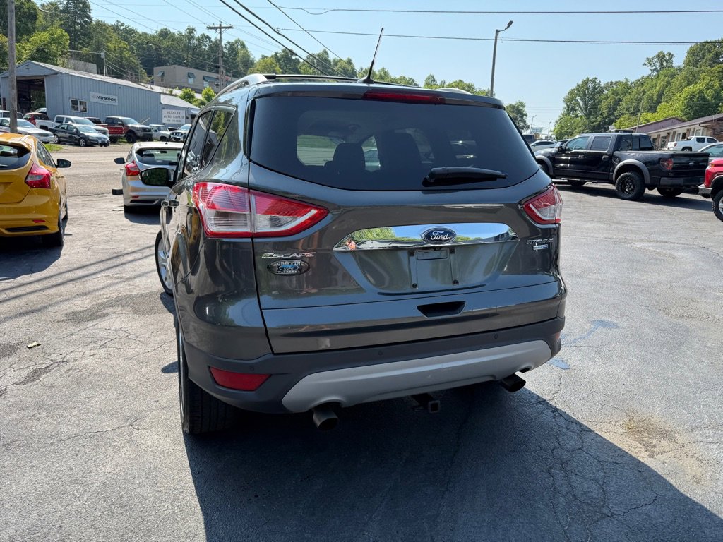 Used 2015 Ford Escape Titanium image 31