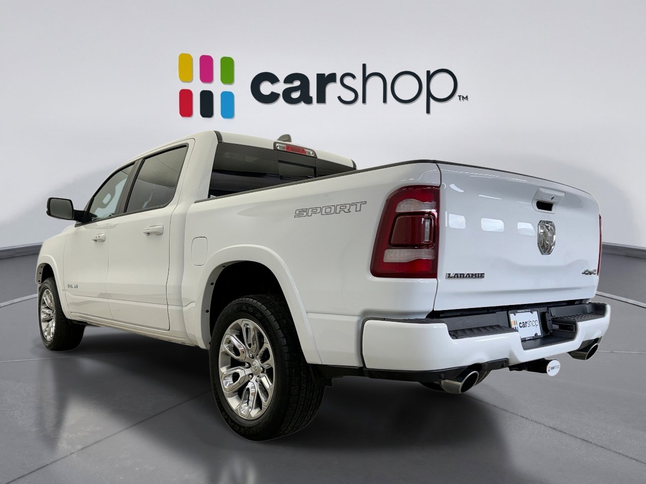 Used 2022 RAM 1500 Laramie AWD/4WD image 3