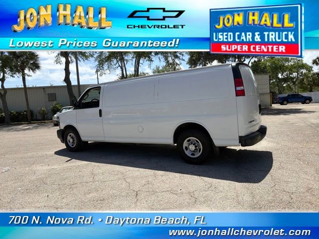 Used 2019 Chevrolet Express 3500 Extended w/ Driver Convenience Package image 7