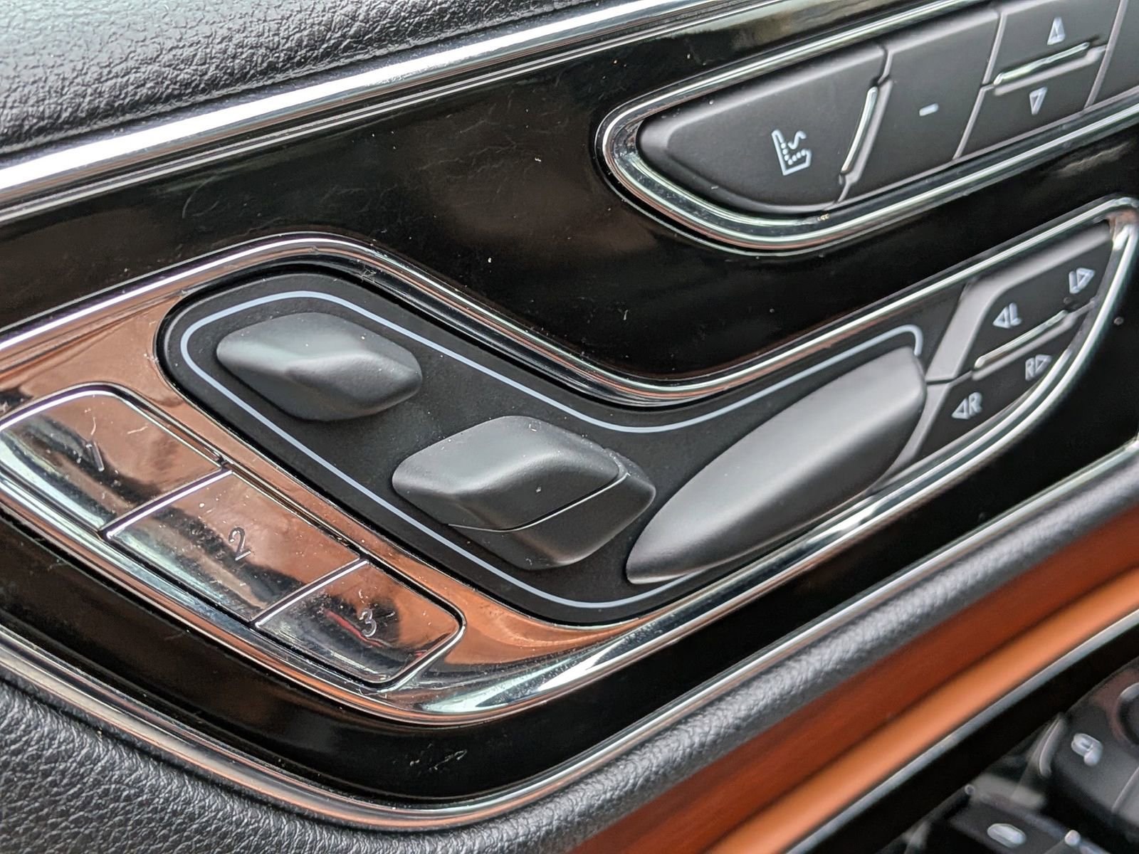 Used 2021 Lincoln Navigator L Reserve image 21