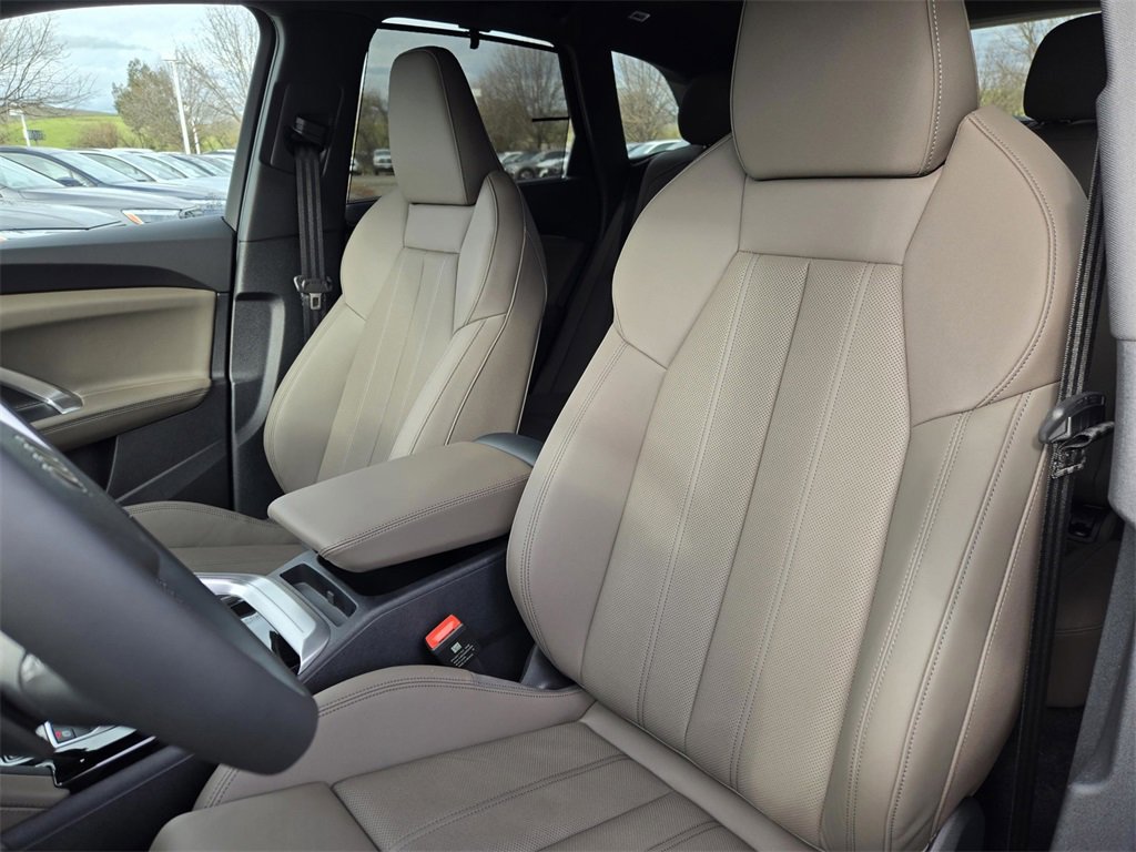 New 2025 Audi Q5 Premium Plus image 20