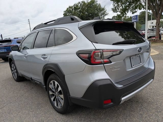 Used 2025 Subaru Outback Limited w/ Popular Package #2 AWD/4WD image 15
