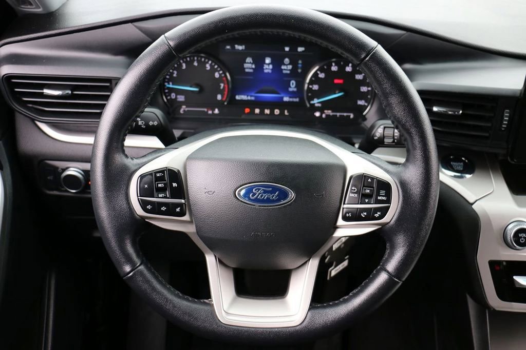 Certified 2022 Ford Explorer XLT image 23