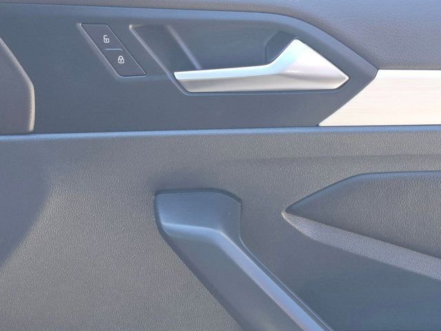 Used 2025 Volkswagen Jetta S image 34