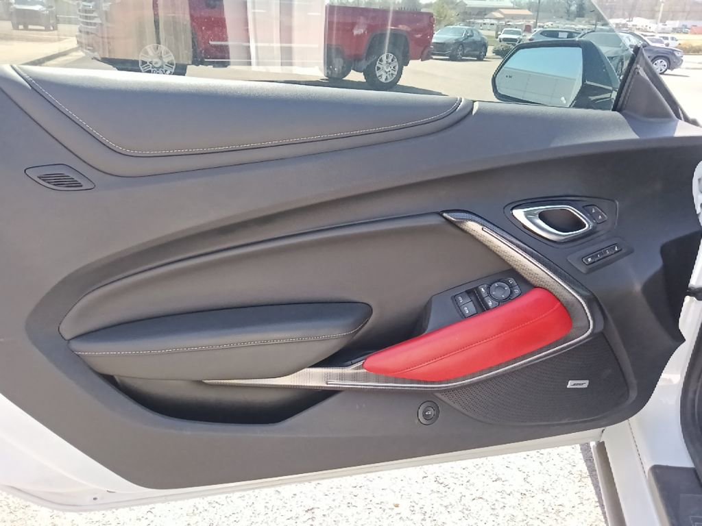 Used 2022 Chevrolet Camaro SS w/ Redline Edition image 11