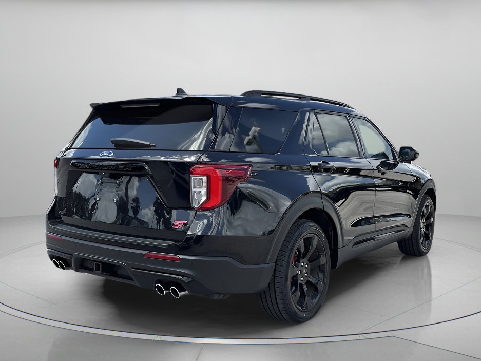Certified 2022 Ford Explorer ST w/ ST Street Pack RWD image 3