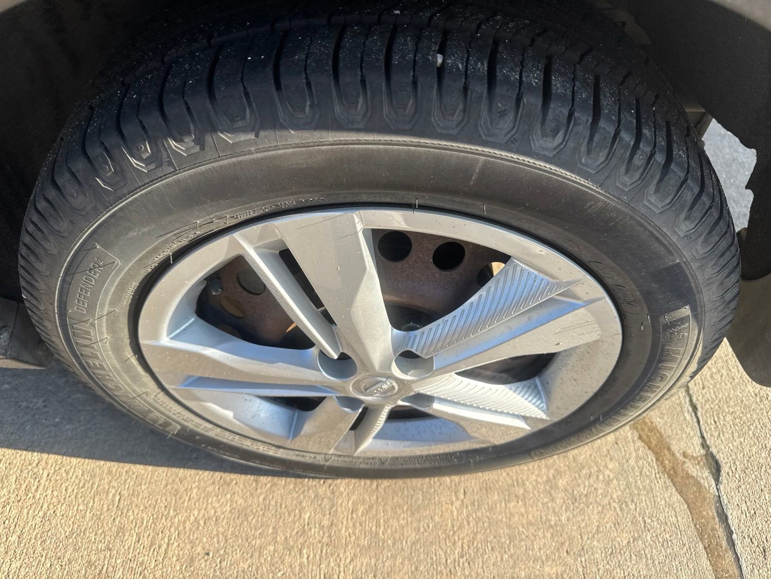 Used 2020 Nissan Kicks S FWD image 13