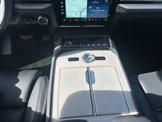New 2026 Lincoln Navigator L Reserve w/ Jet Appearance Package AWD/4WD image 19
