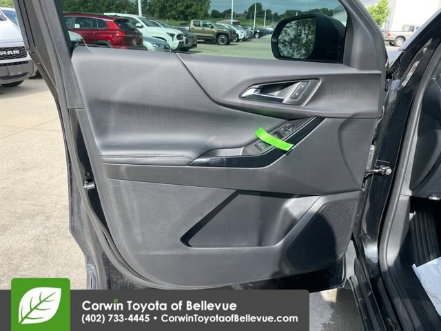 Used 2026 Chevrolet Equinox LT AWD/4WD image 18