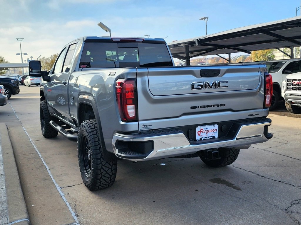 New 2026 GMC Sierra 2500 SLE image 5
