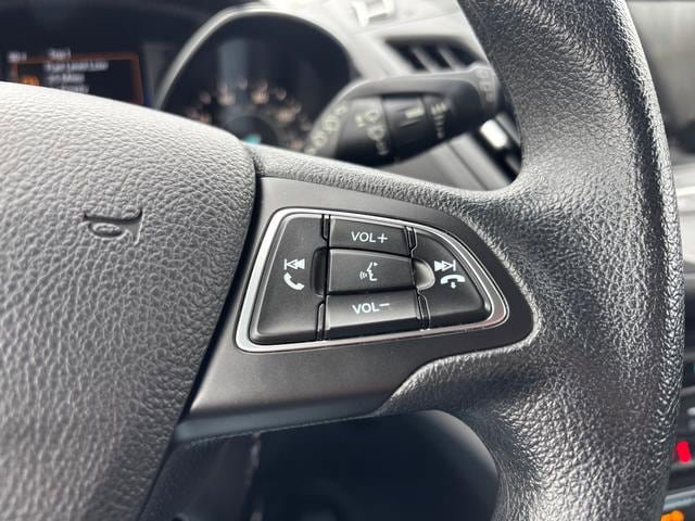 Used 2019 Ford Escape SE image 21