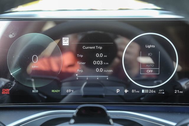 New 2026 Hyundai Ioniq 9 SEL image 25