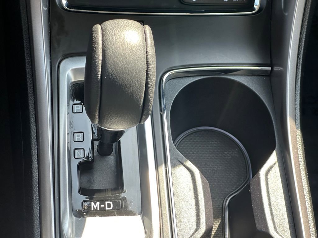 Used 2022 Subaru Ascent Limited image 17