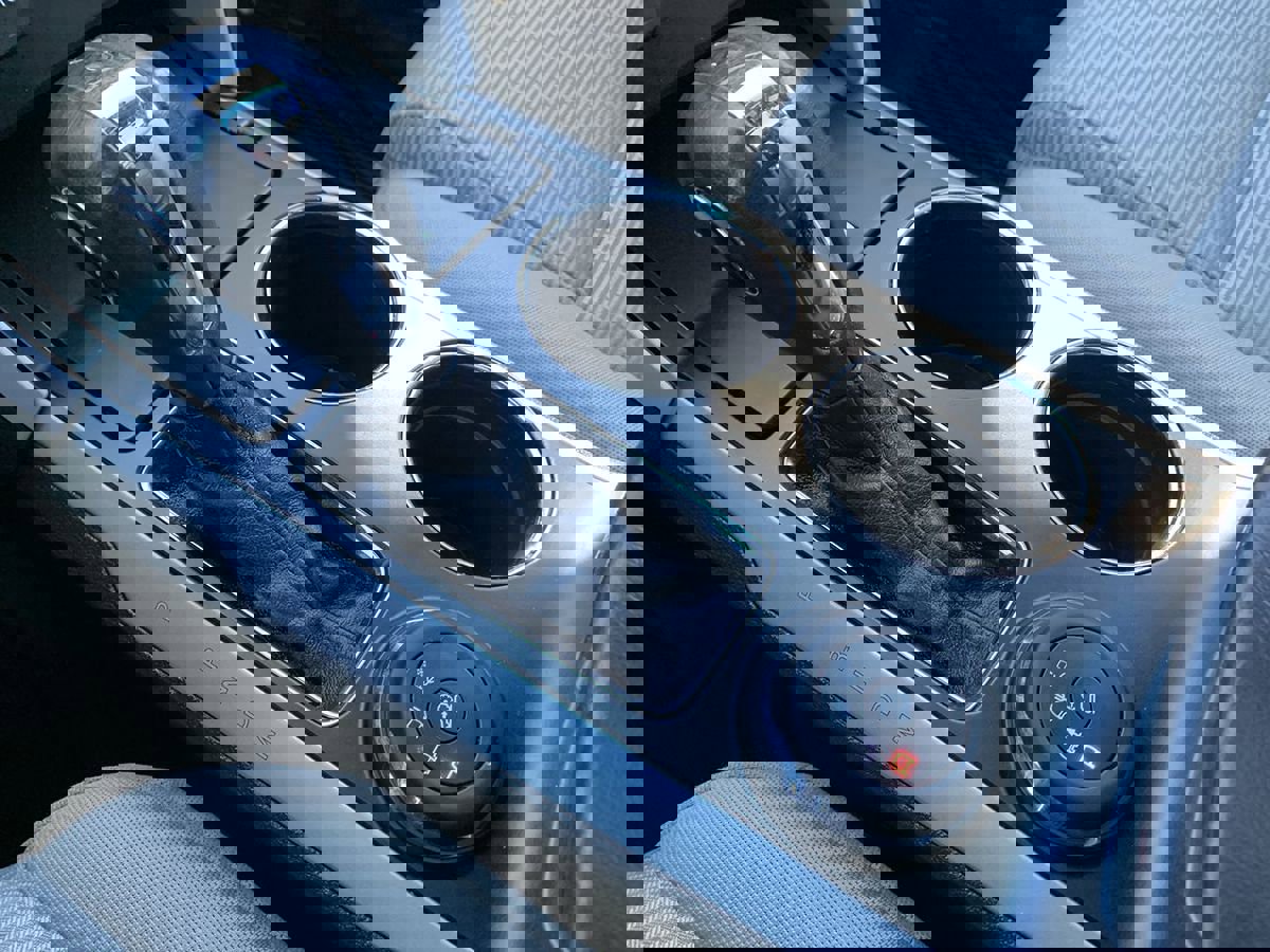 Used 2014 Ford Explorer XLT w/ Equipment Group 201A image 23