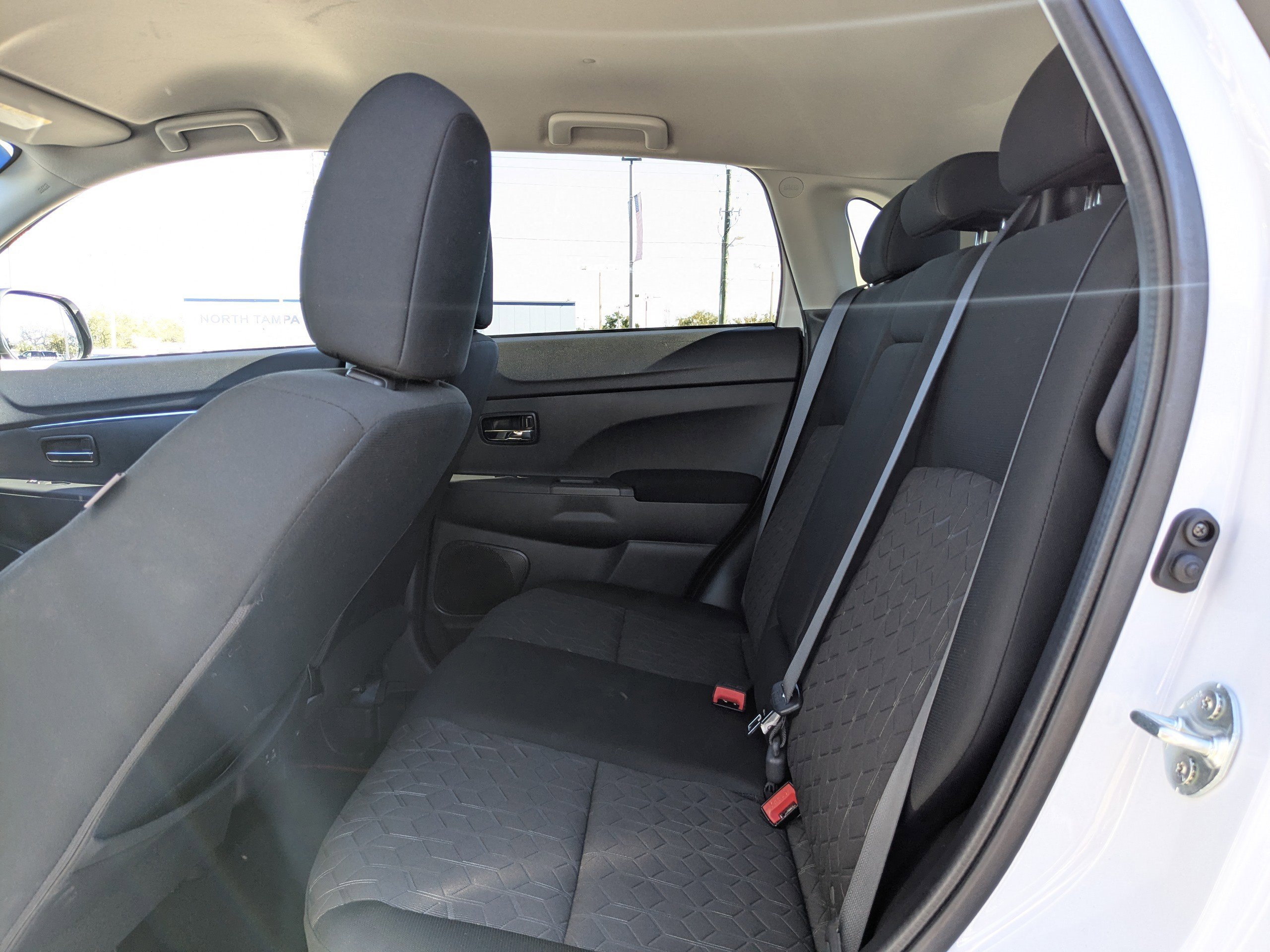 Used 2024 Mitsubishi Outlander Sport SE image 13