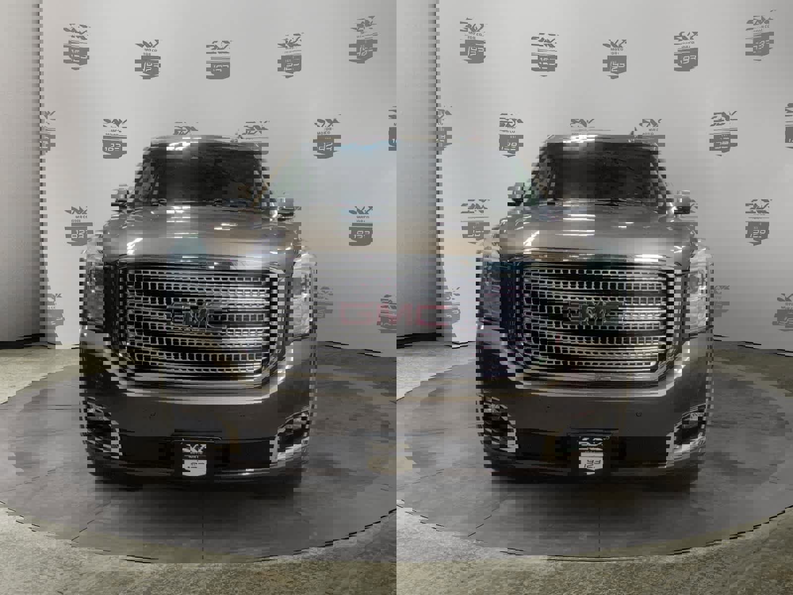 Used 2015 GMC Yukon Denali w/ Premium Package image 8