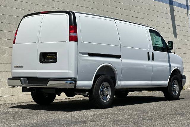 New 2026 Chevrolet Express 2500 w/ Driver Convenience Package RWD image 4
