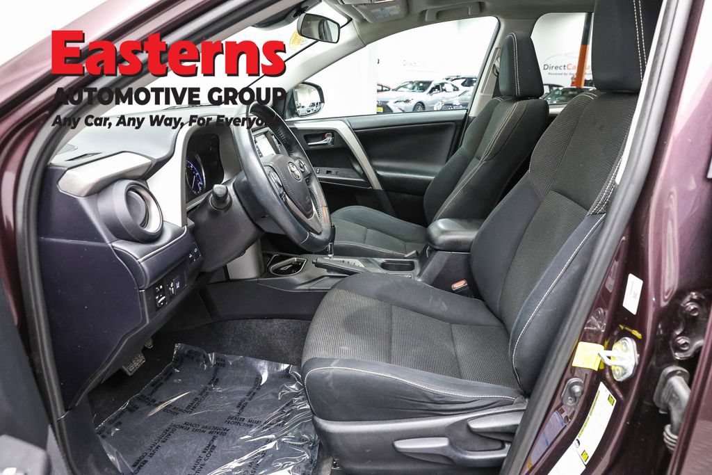 Used 2016 Toyota RAV4 XLE w/ Convenience Package AWD/4WD image 14
