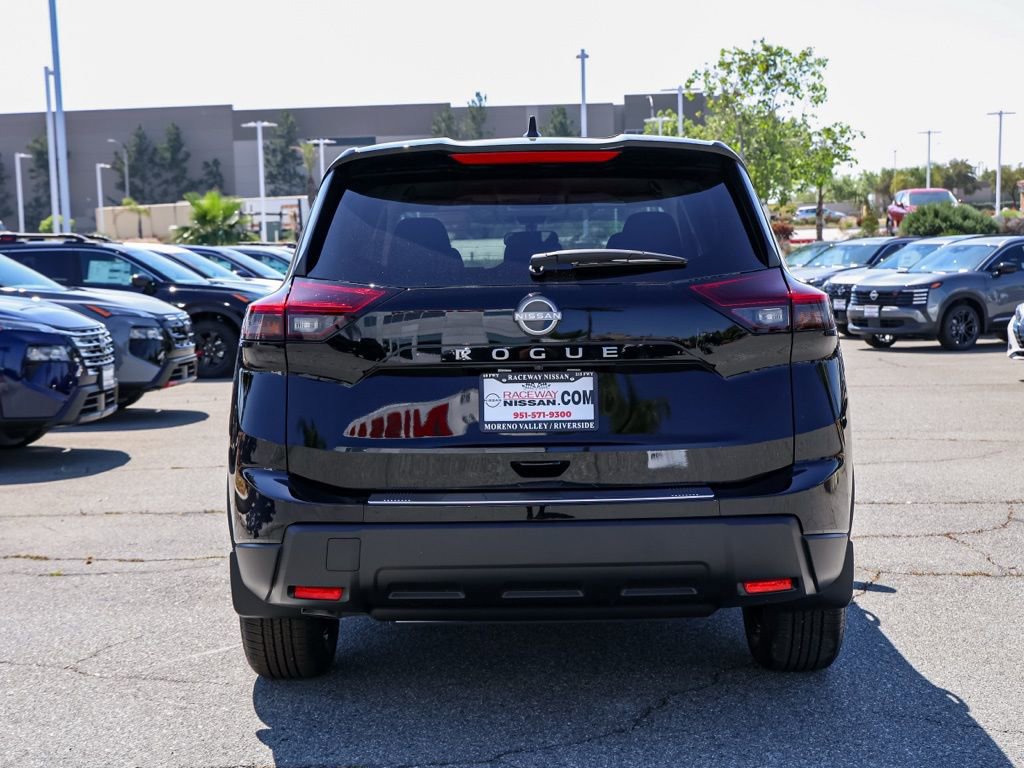 New 2026 Nissan Rogue SV image 5