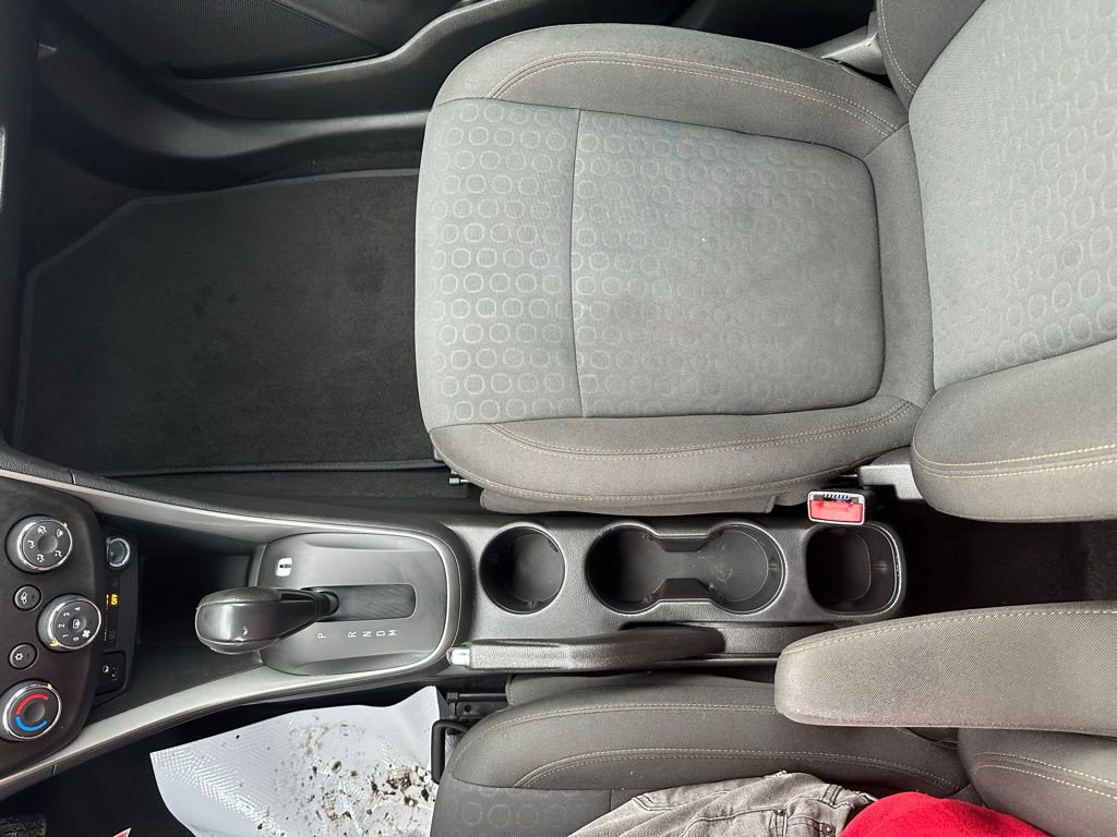 Used 2022 Chevrolet Trax LS w/ Tint and Cruise Package image 26