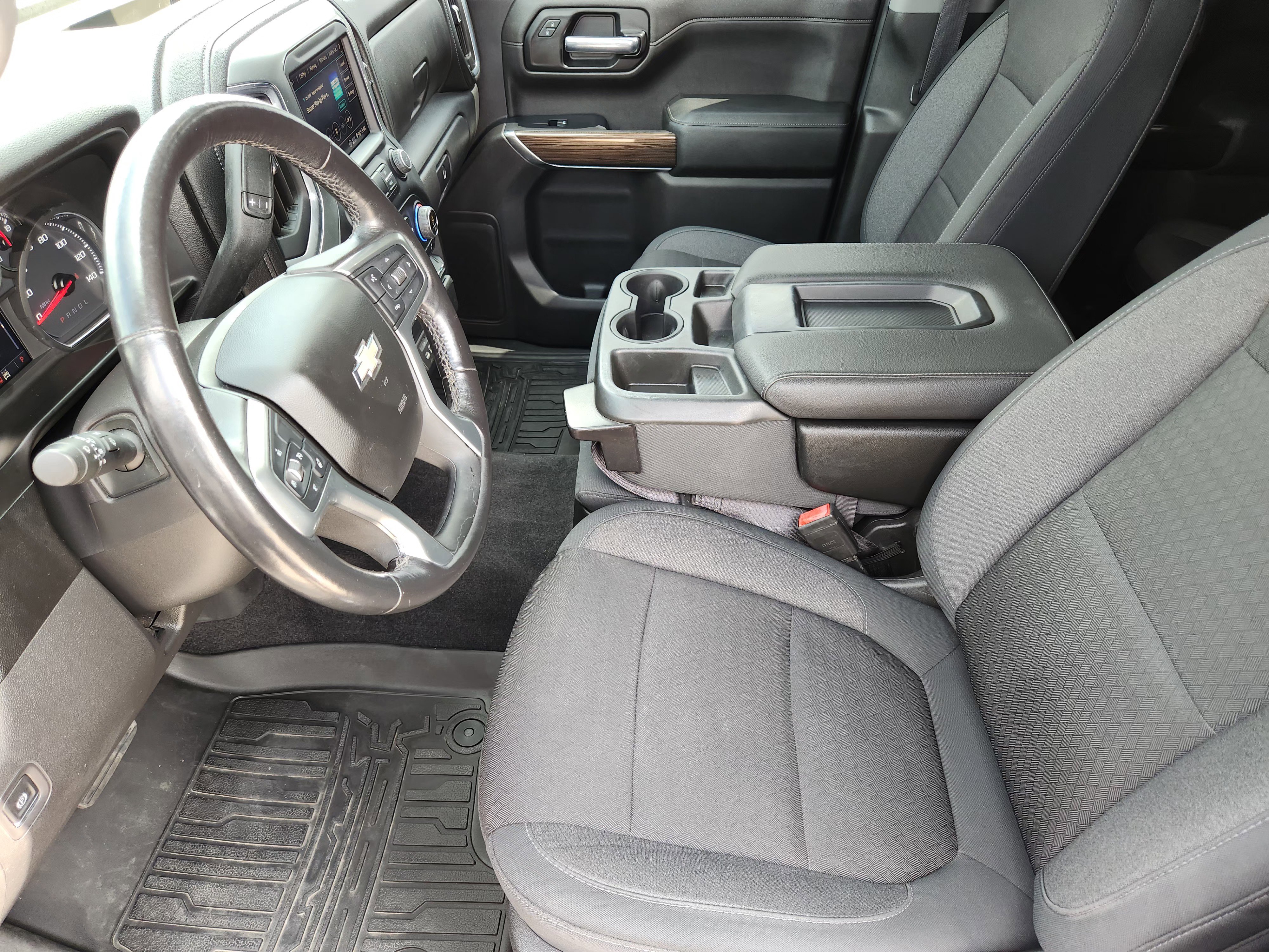 Used 2020 Chevrolet Silverado 1500 LT w/ Texas Edition AWD/4WD image 12