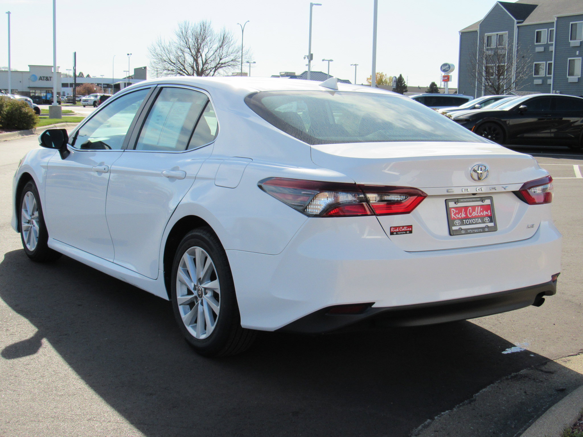 Used 2024 Toyota Camry LE image 8