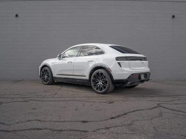 Certified 2024 Porsche Macan Turbo Electric AWD/4WD image 3