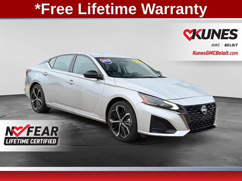 Used 2024 Nissan Altima 2.5 SR