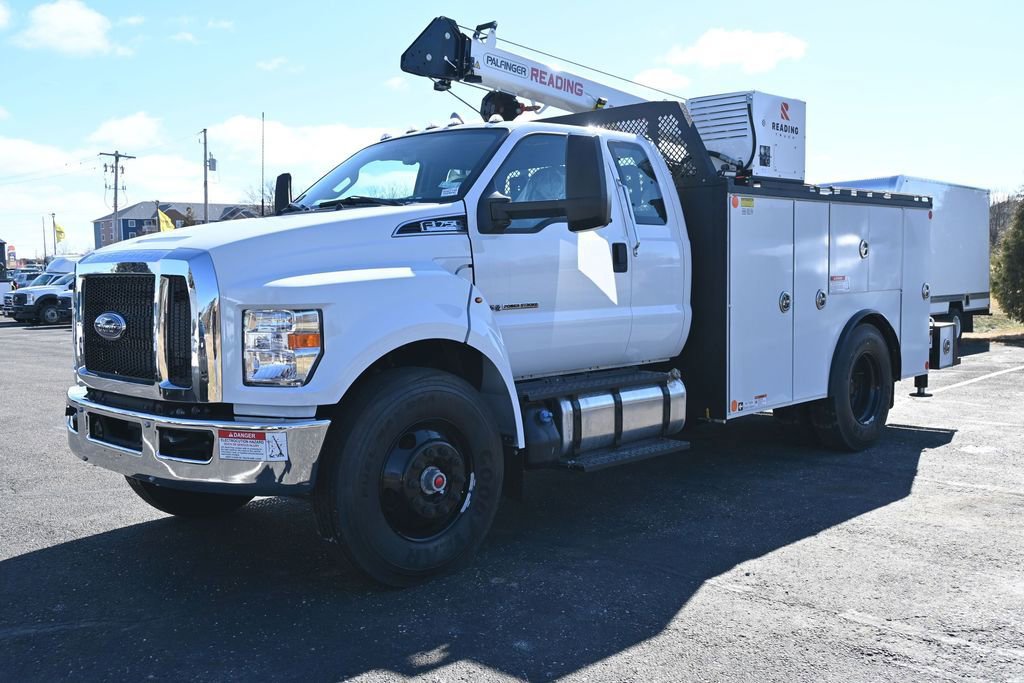 New 2026 Ford F750 2WD SuperCab Super Duty image 11