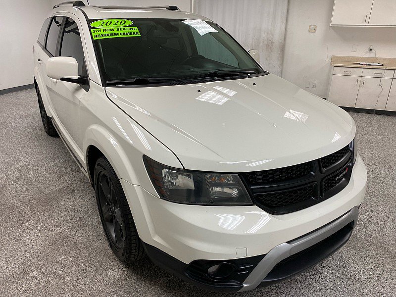 Used 2020 Dodge Journey Crossroad w/ Popular Equipment Group image 3