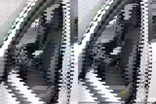 Used 2025 Hyundai Ioniq 5 SE image 11