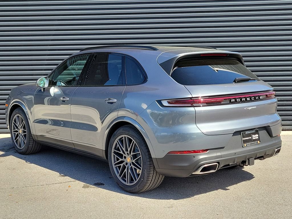 New 2026 Porsche Cayenne image 3