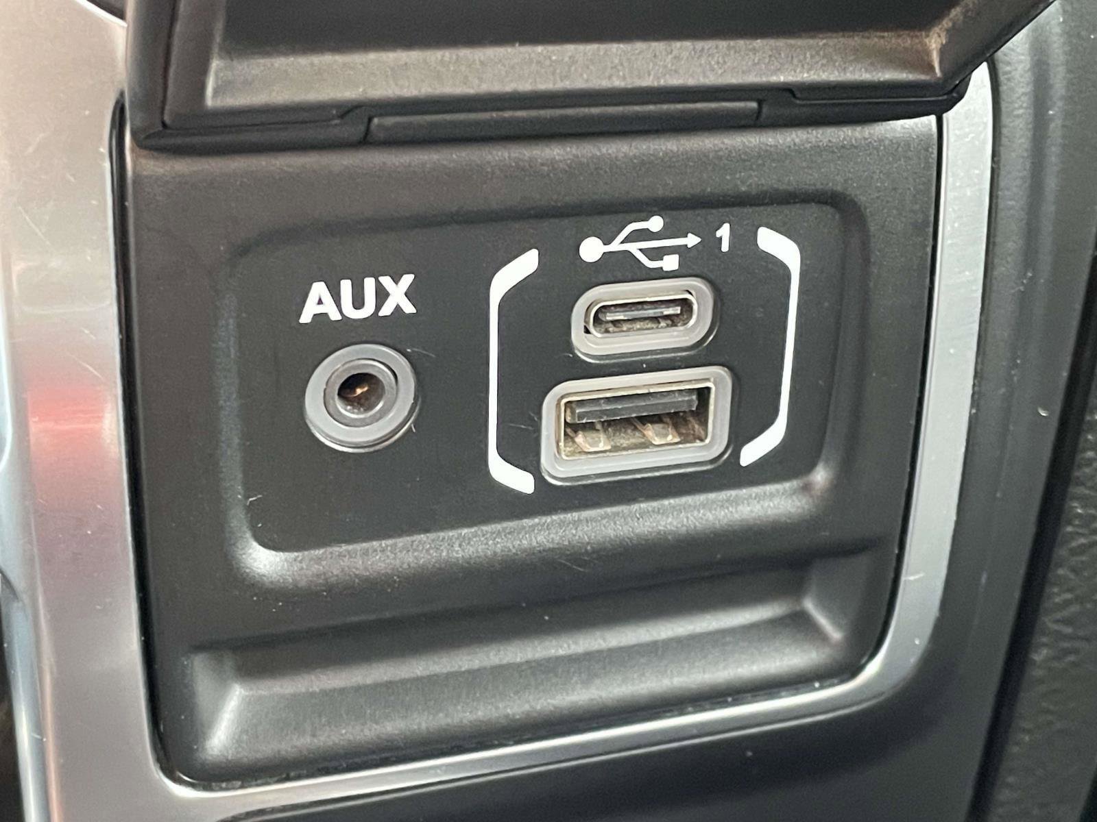 Used 2021 Jeep Gladiator Sport AWD/4WD image 12