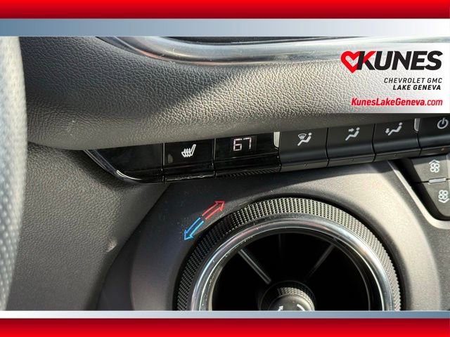 Used 2025 Chevrolet Blazer LT image 29