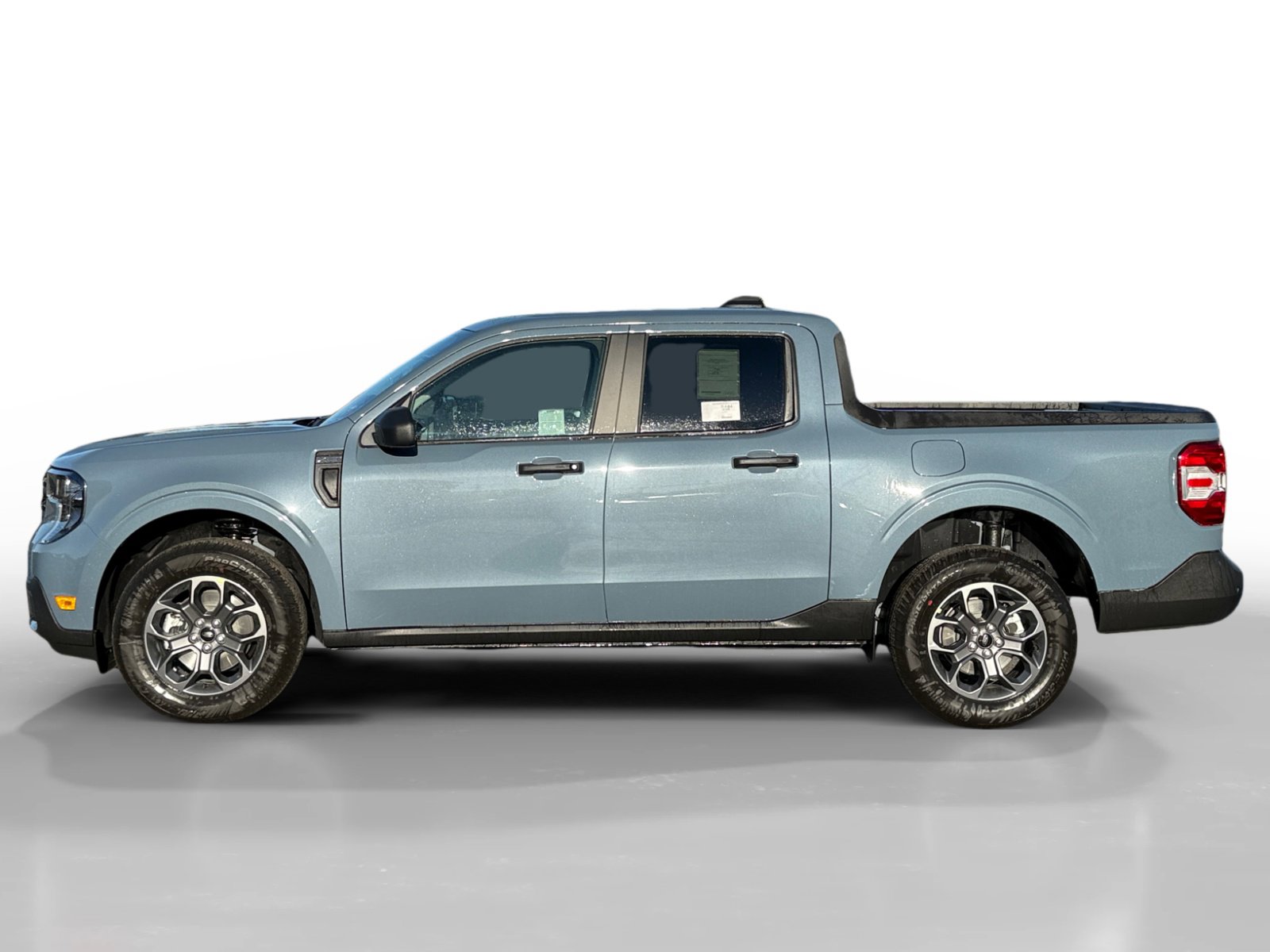 New 2026 Ford Maverick XLT image 2