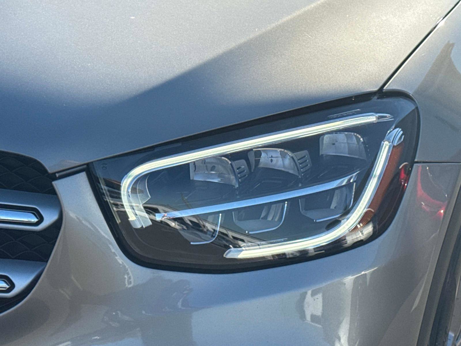 Used 2022 Mercedes-Benz GLC 300 GLC 300 image 10